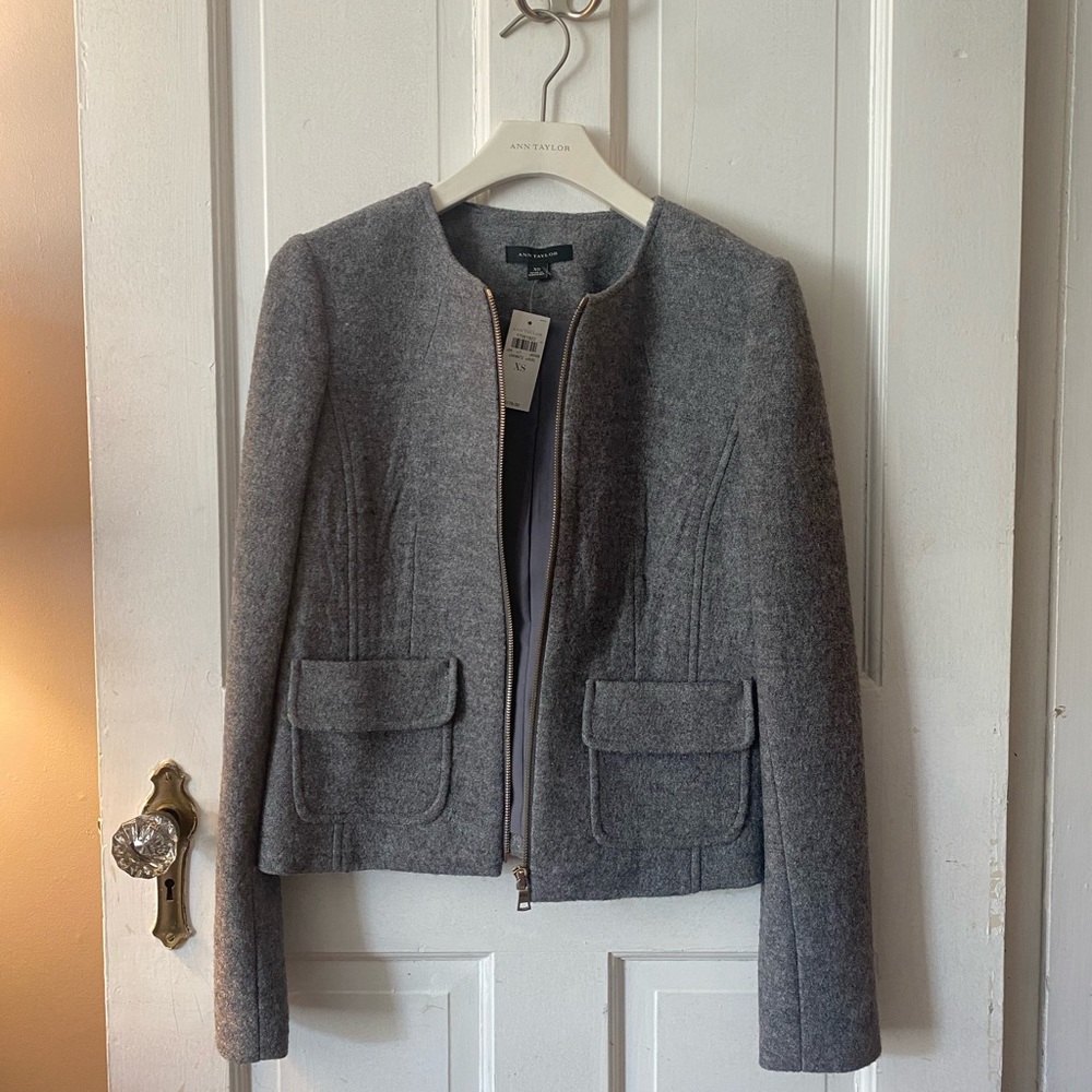 NWT XS GRAY ANN TAYLOR BLAZER $100 OBO